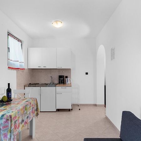 Apartments Villa Falcon 푼타나 외부 사진